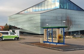 Anrufsammeltaxi parkt in Tulln